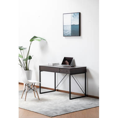 Ridgeville deals executive desk